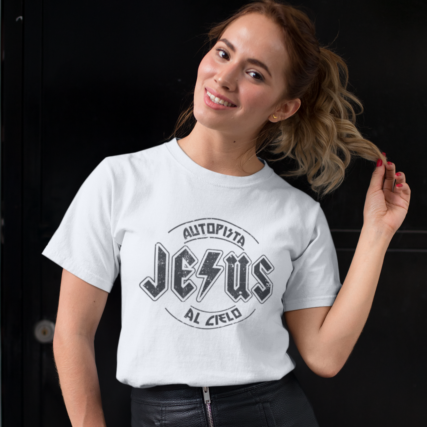 Spanish Autopista al Cielo Rock-Inspired Camiseta
