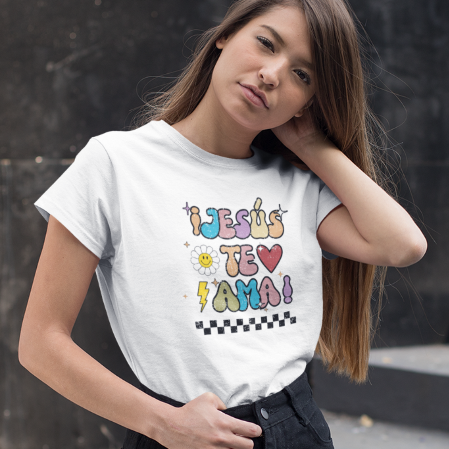 ¡Jesús Te Ama! Camiseta de Fe