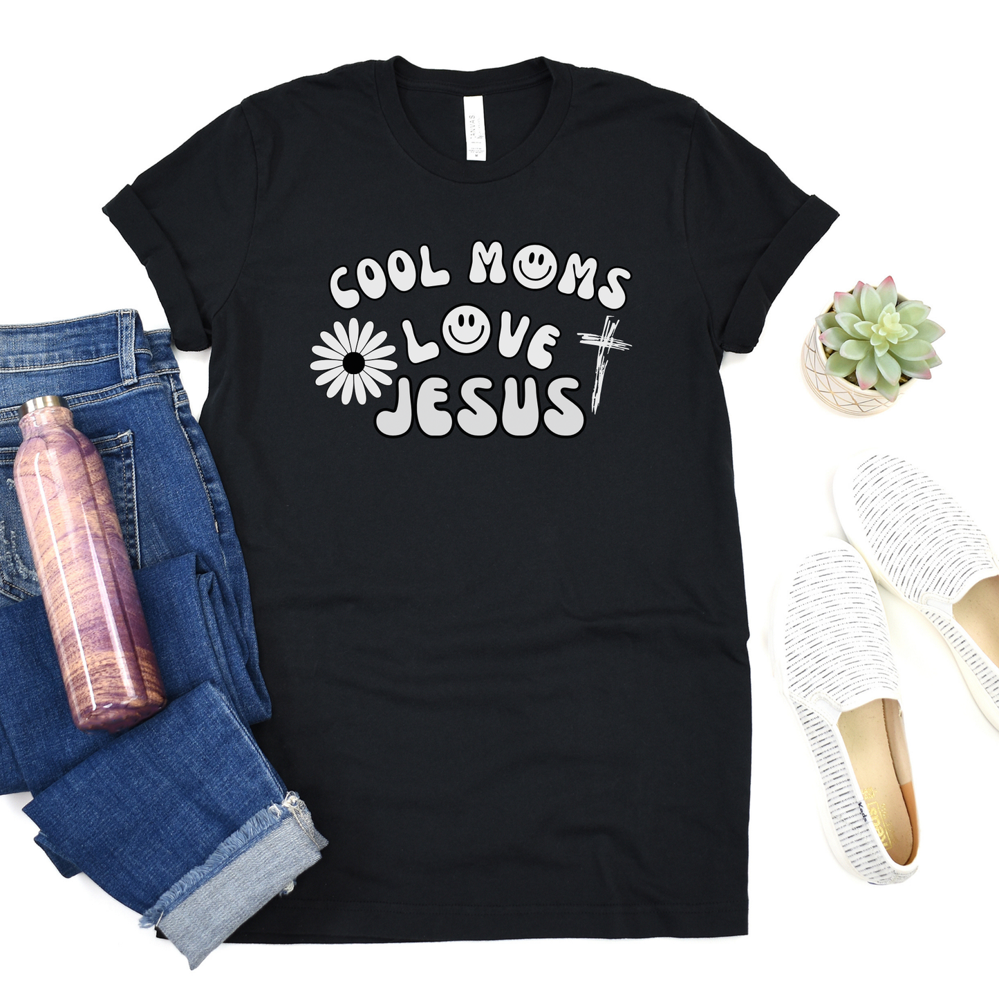 Cool Moms Love Jesus Groovy Shirt